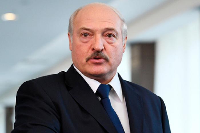 Лукашенко обвинил российского посла-«счетовода» в неумении считать