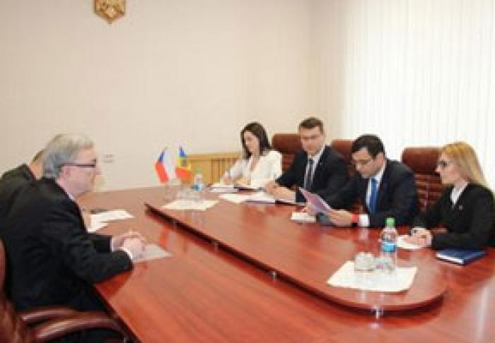 MINISTRUL ECONOMIEI, CHIRIL GABURICI, A INVITAT COMPANIILE CEHE SĂ PARTICIPE LA PROIECTELE DIN MOLDOVA