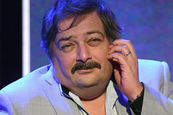 Писатель Дмитрий Быков впал в кому