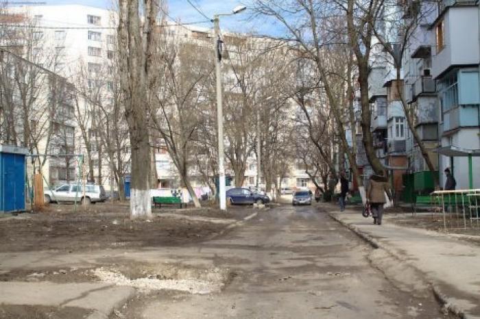 Руслан Кодряну: 90% дворов в столице выглядят как после бомбежки