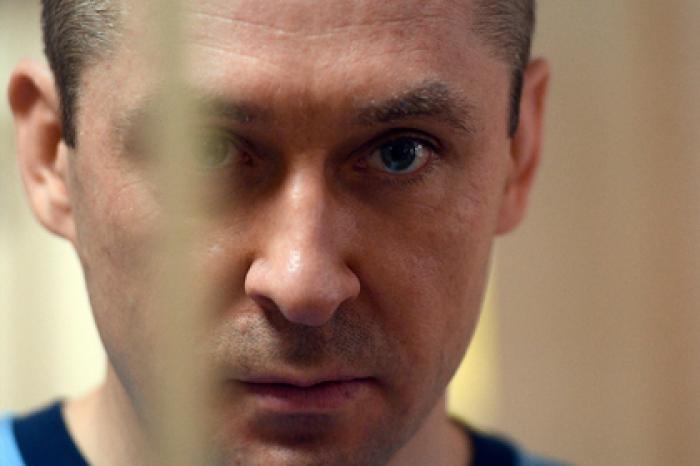 У близких Захарченко изъяли еще полмиллиарда рублей
