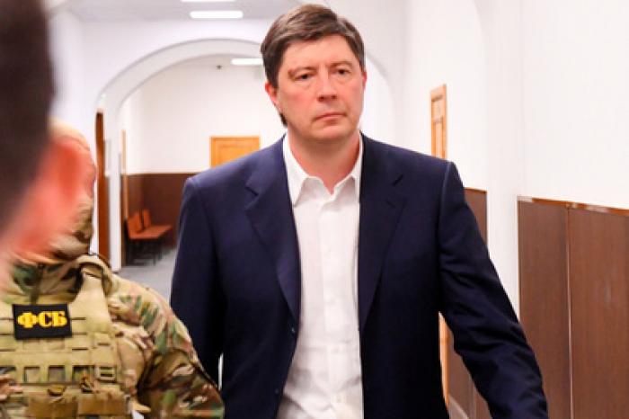 Адвокат бывшего владельца банка открестился от показаний на полковника ФСБ