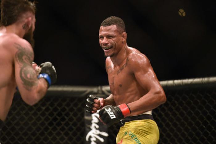 Боец UFC украл у избитой жены пятимесячного ребенка и оставил его на обочине
