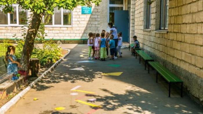 Большинство столичных детсадов будут работать в течение лета в специальном режиме