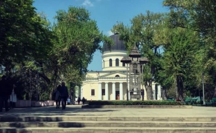 Демократическая партия устроит праздник в честь 9 мая в парке Кафедрального собора