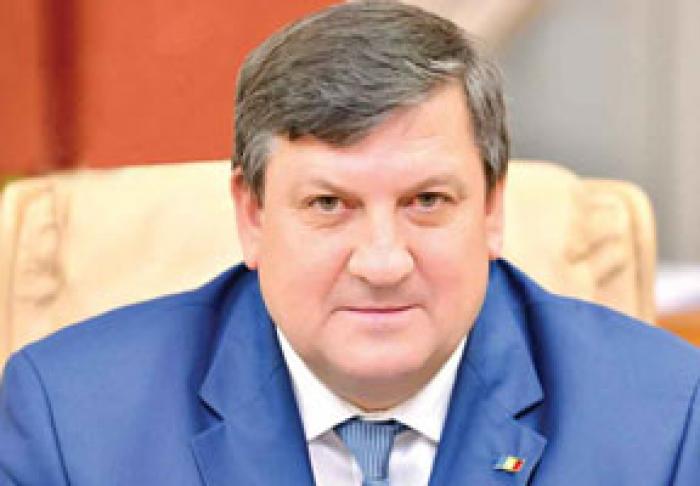 FOSTUL MINISTRU AL TRANSPORTURILOR A FOST CONDAMNAT LA 3,5 ANI DE ÎNCHISOARE CU EXECUTARE PENTRU TRAFIC DE INFLUENȚĂ ȘI ABUZ DE SERVICIU