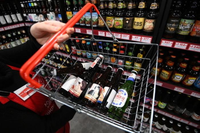 Россияне массово променяли вино на пиво