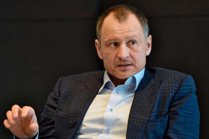 Смена юрисдикции Орловым дала намек на капитуляцию олигарха в английском суде