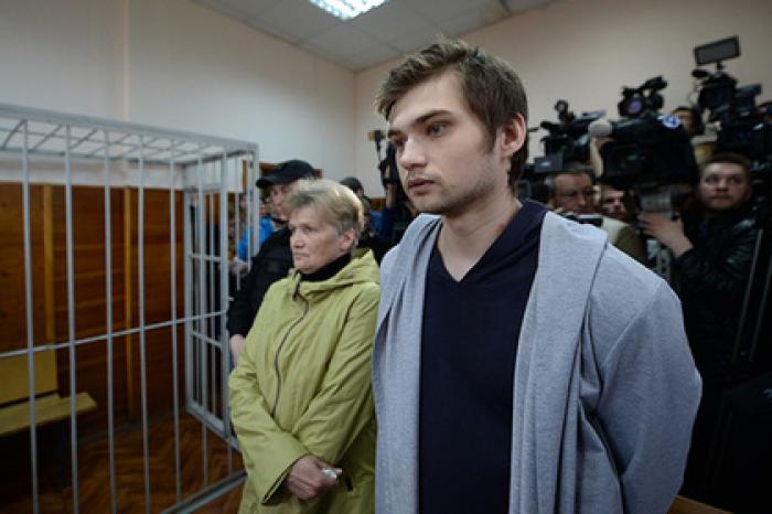 Суд смягчил наказание ловцу покемонов в российском храме
