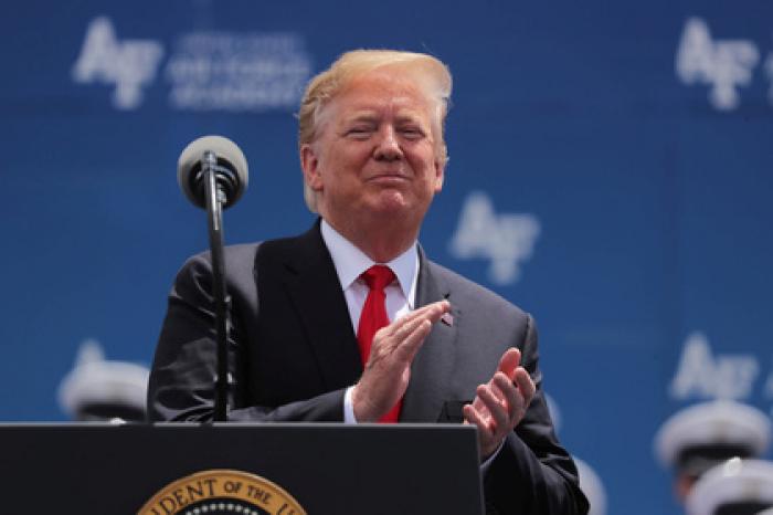 Трамп нашел новый способ остановить поток мигрантов из Мексики