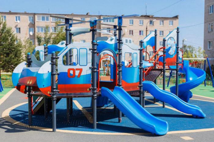 Власти Подмосковья рассказали об оснащении детских площадок