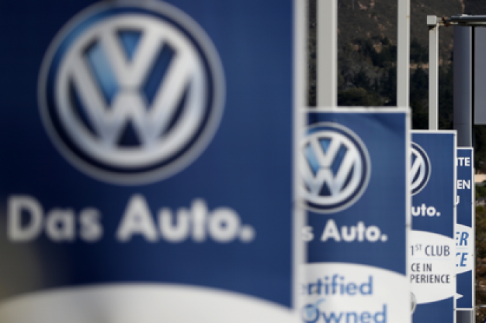 Volkswagen собрался свергнуть Tesla