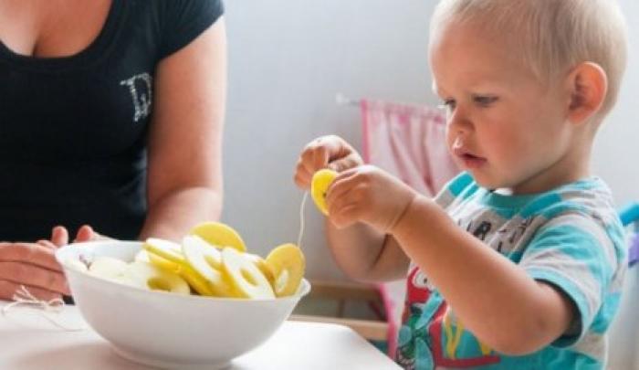 Врачи: родителей, воспитывающих детей веганами, необходимо привлекать к ответственности