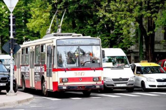 В столице на Радоницу будет курсировать дополнительный общественный транспорт
