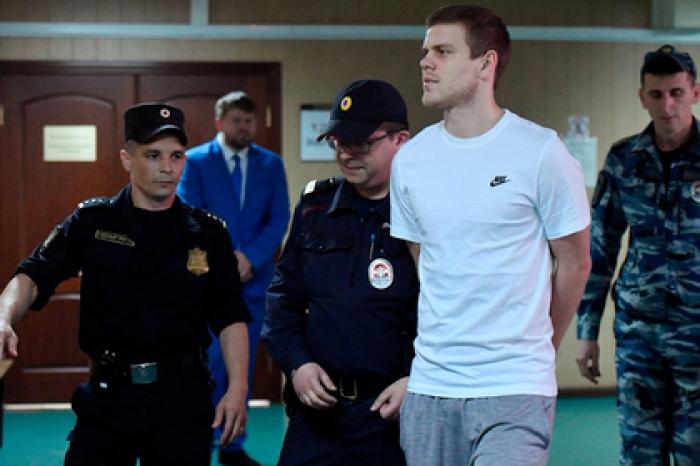 «Зенит» отложил чемпионскую медаль Кокорина