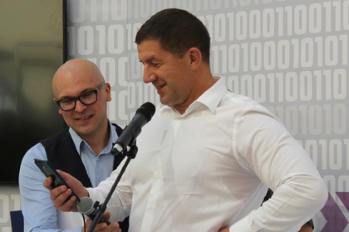 Абонент Tele2 впервые в России позвонил по 5G