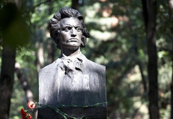 Исполнилось 130 лет со дня смерти Михая Еминеску