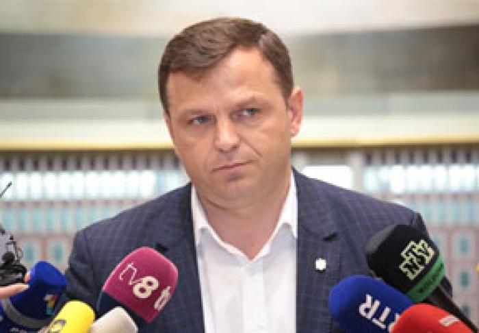 LIDERUL PLATFORMEI DA A PROMIS SĂ PUBLICE AL DOILEA RAPORT KROLL PRIVIND FURTUL MILIARDULUI