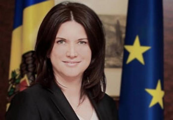NOUL MINISTRU DE EXTERNE A RECHEMAT-O LA CHIŞINĂU PE AMBASADOAREA MOLDOVEI ÎN SUA, CRISTINA BALAN