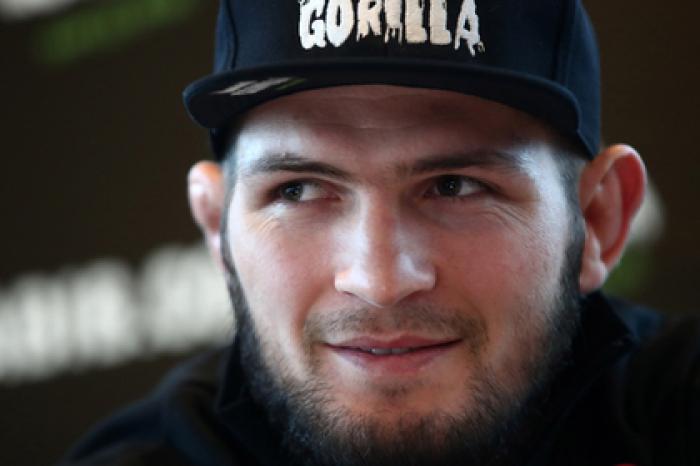 Нурмагомедов стал самым высокооплачиваемым бойцом UFC