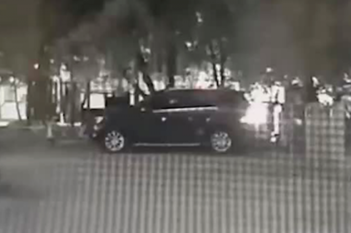 Появилось видео нападения на директора Фонда кино