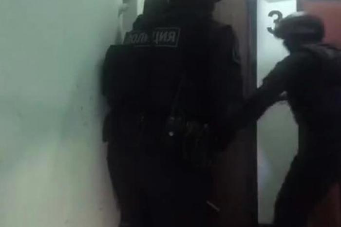 Появилось видео задержания подозреваемых в убийстве спецназовца ГРУ