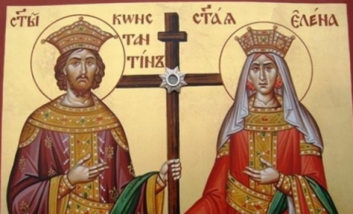 Православные христиане празднуют день Святых Константина и Елены