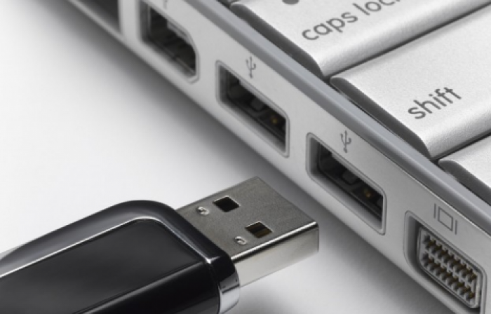 Создатель USB объяснил причину несимметричности разъема