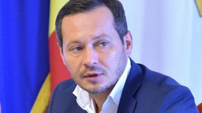 Столичная мэрия временно осталась без руководства: Руслан Кодряну повредил ногу во время игры в футбол