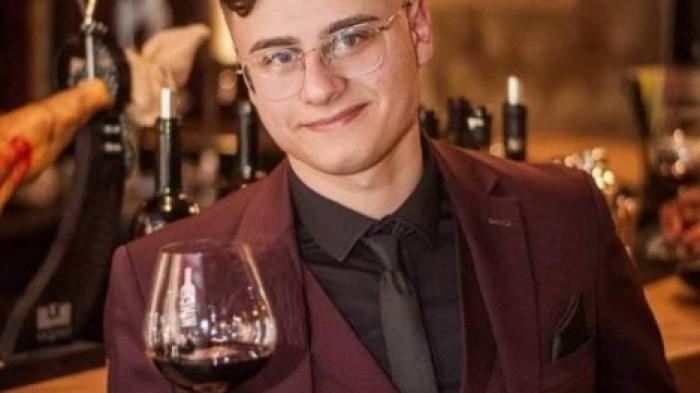 Студент из Кишинева намерен установить мировой рекорд по сабражу