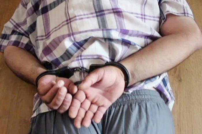 Арестованных за разбой сотрудников ФСБ заподозрили в краже денег ФСО