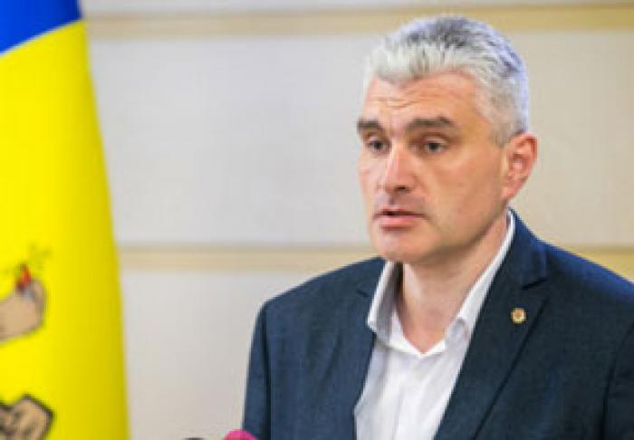 COMISIA PARLAMENTARĂ DE INVESTIGARE A FRAUDEI BANCARE VA SOLICITA PROCURATURII GENERALE SĂ DESCHIDĂ UN DOSAR PENAL