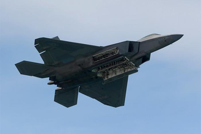 F-22 получат противороссийскую ракету