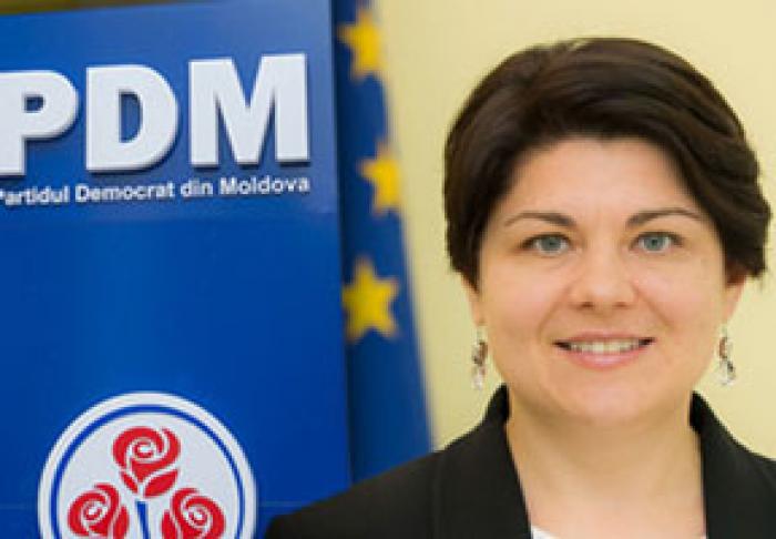 FRACŢIUNEA PARTIDULUI DEMOCRAT CERE DEMISIA MINISTRULUI FINANŢELOR