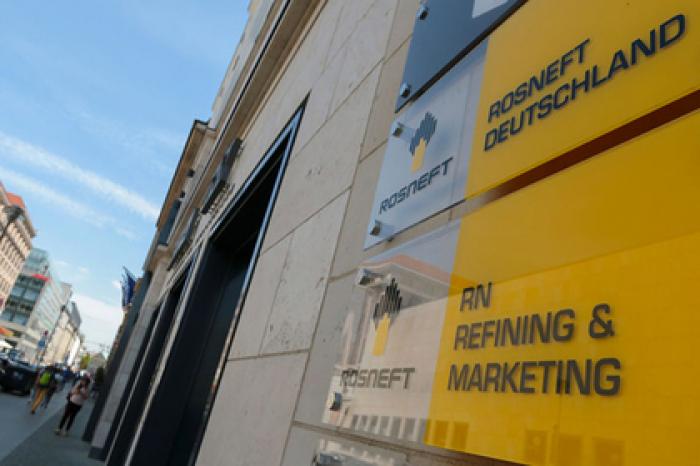 Германия поблагодарила Rosneft Deutschland