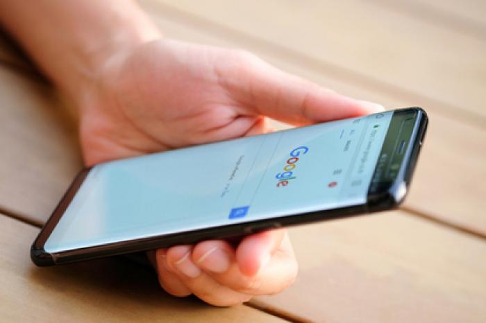 Google призналась в прослушке пользователей голосового помощника