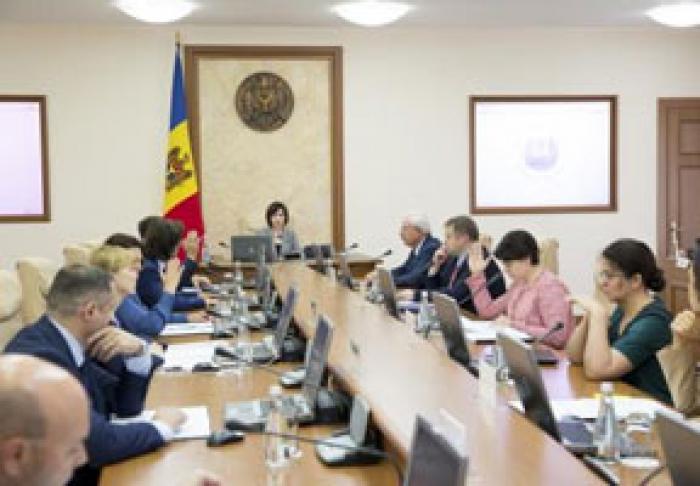 GUVERNUL A ALOCAT APROAPE 9 MIL. LEI PENTRU SINISTRAŢII BLOCULUI PRĂBUŞIT DE LA OTACI