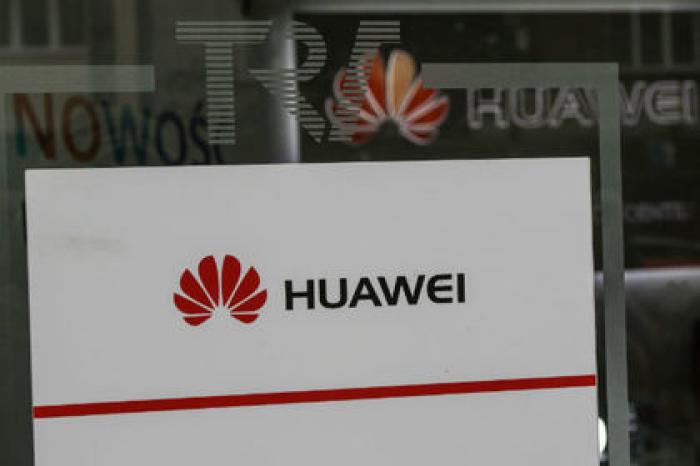 Huawei массово уволит сотрудников в США