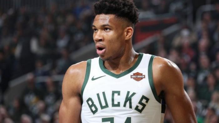 Лучшие спортсмены по версии спортивного телеканала ESPN: Яннис Адетокунбо и Алекс Морган