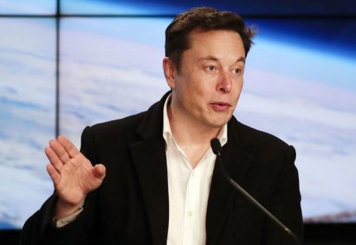 Маск заявил, что без высадки на Луну могло не быть SpaceX