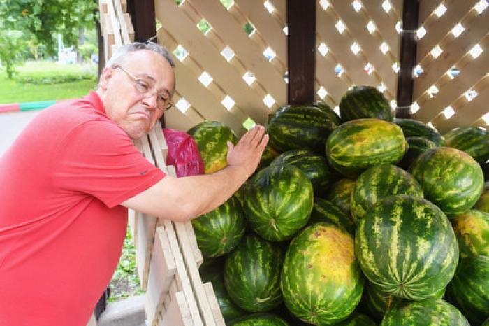 Назван лучший способ распознать вкусный арбуз