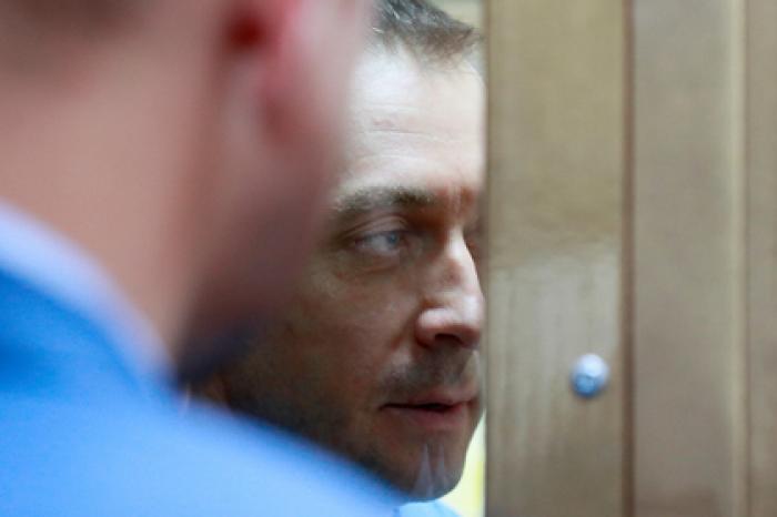 Обвиняемых в разбое сотрудников ФСБ проверят на причастность к делу Захарченко