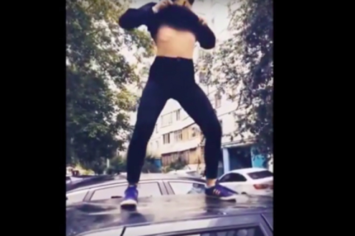 Россиянка потанцевала на машинах ради TikTok и вызвала гнев автовладельцев