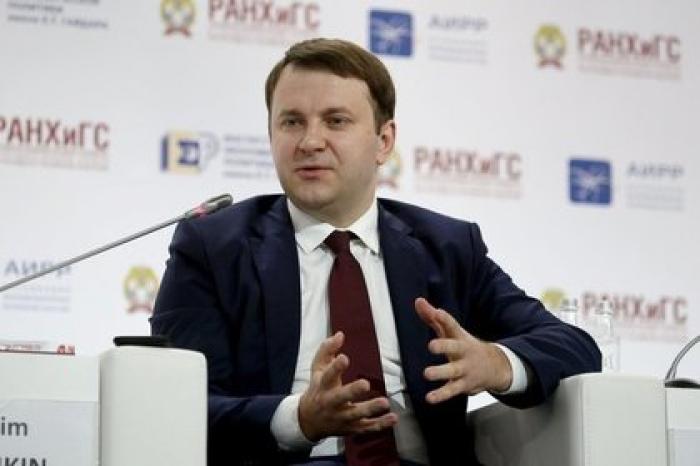 Рубль попросили не повторять за евро