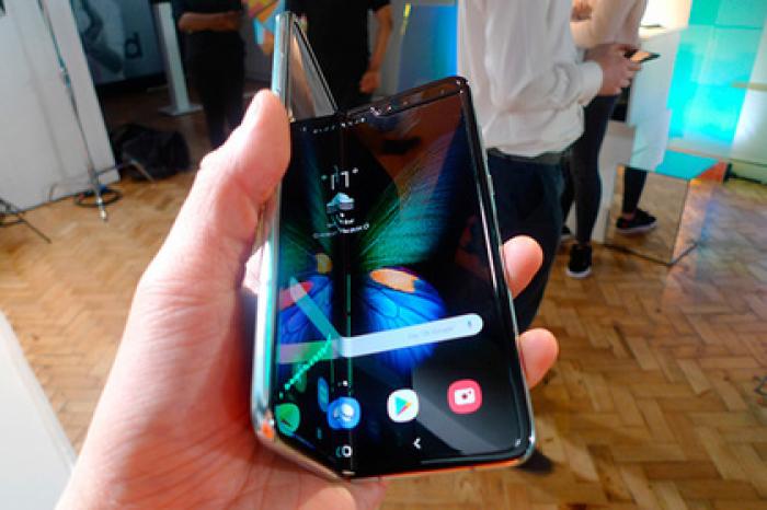 Samsung воскресила складной Galaxy Fold