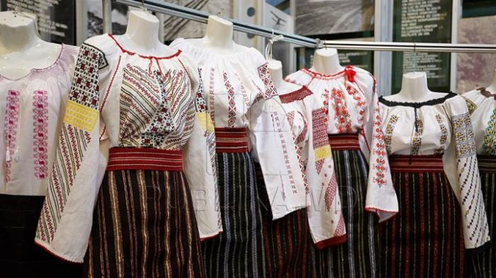 В Национальном музее этнографии прошел фестиваль народного костюма