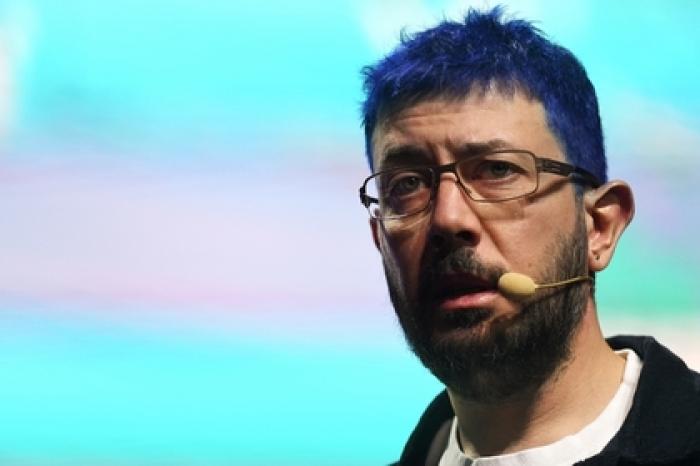 Артемий Лебедев пообещал умереть в Москве