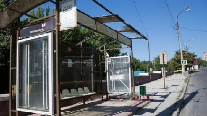 Больше половины остановок в Кишиневе находятся в аварийном состоянии