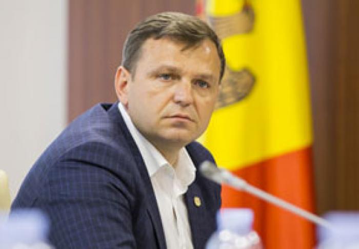 ​ȘEFUL MAI A INTERZIS OPRIREA ȘI VERIFICAREA VEHICULELOR ÎN LIPSA TEMEIURILOR LEGALE