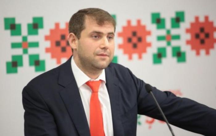 Илан Шор покинул Молдову при содействии таможенников, пограничников и представителей Avia Invest: прокуратура возбудила уголовное дело